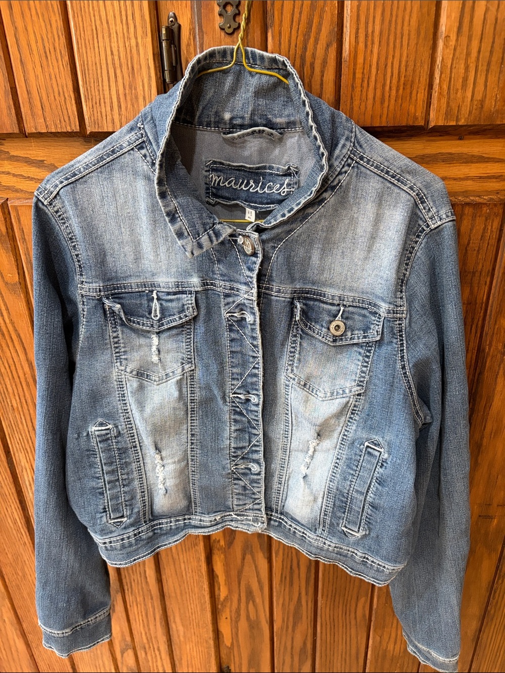 Maurice’s light wash blue denim jacket Size
XL